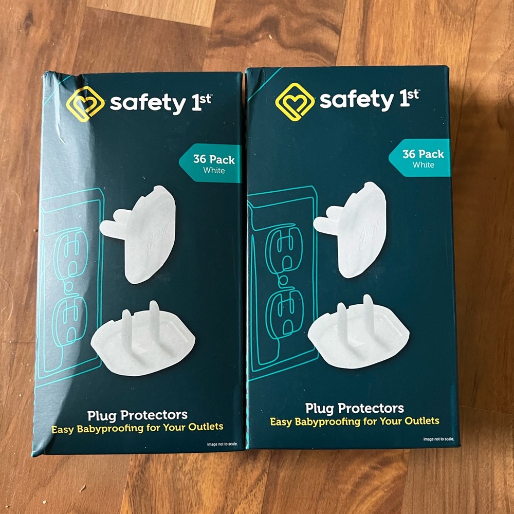 Safety 1st White Plug Protectors - 36 Pack